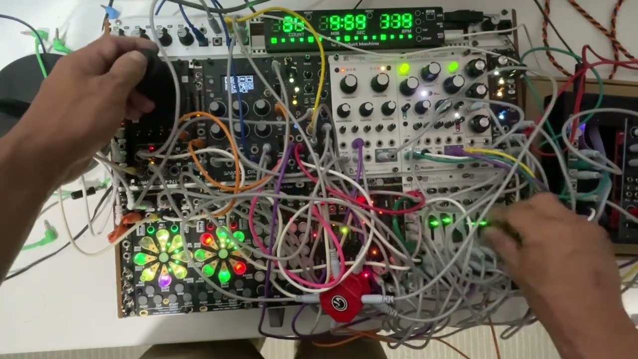 Cosmos Quencer Live Example1 - YouTube