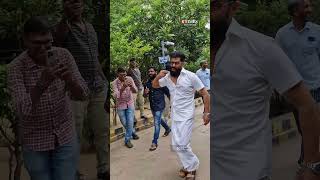 Stylish Arrives At Thanksgiving Meet