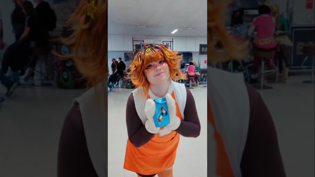 oops 😋 @cospaste @sol.cosplays @sylphncosplay #dandysworld #cosplay #hazbinhotel #trolls #fyp