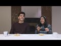 International Students Try Russian Food | Kholodets