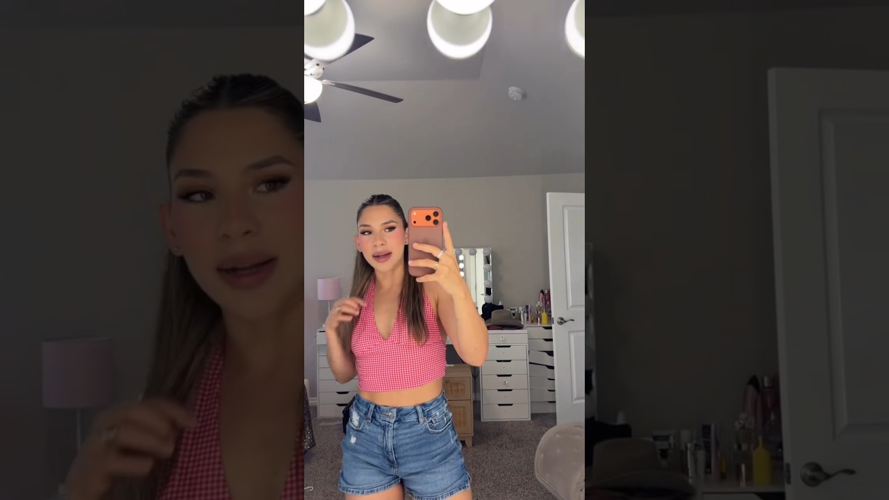 Eli dice que le encantó el outfits de hoy se siente espetacular súper fresca y hermosa