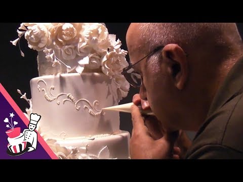 the-making-of-maria-&-theo's-6-tier-wedding-cake