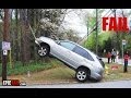 Top 10 WOMEN DRIVING FAILS! - [2014]