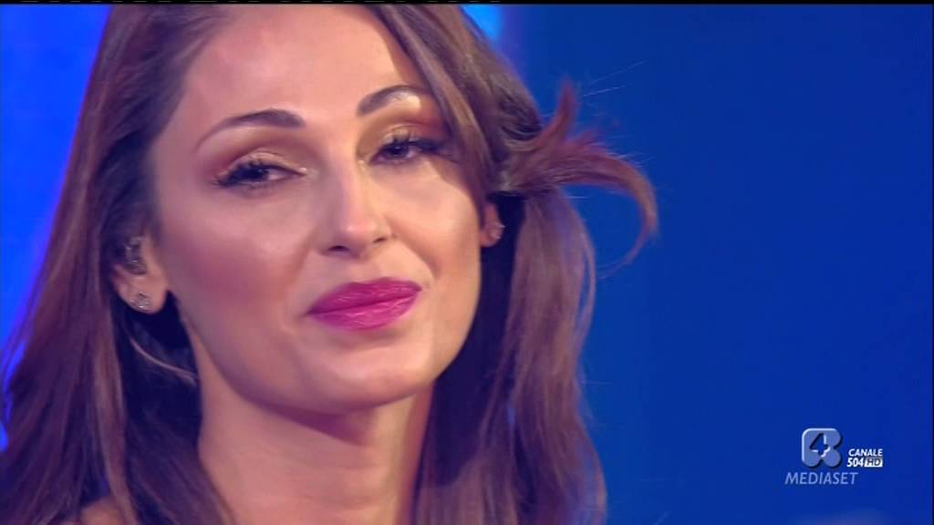 Anna Tatangelo - E penso a te @ Una serata bella per te Mogol