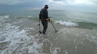 Пляжный коп на Черном море 1ч. Лазурное 2019 Пляжный коп на Черном море 1ч. Лазурное 2019