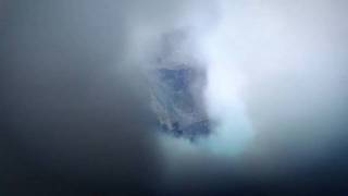 Celebrity Cloud Tunnel Flythrough Particle Test Profile