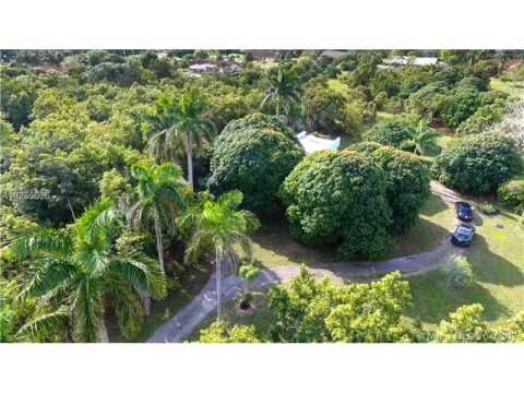 16880 SW 272nd St, Homestead, FL home video tour