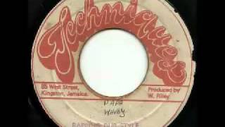 GENERAL ECHO - Rapping dub style + version (1980 Techniques)