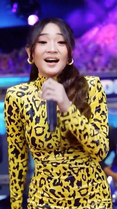 Kalih Welasku || Difarina Indra Adella #hennyadella #dangdut #omadella #difarinaindraadella