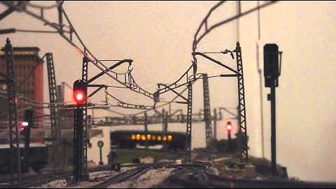 3 Aspect Block Signal using only 2 outputs per signal