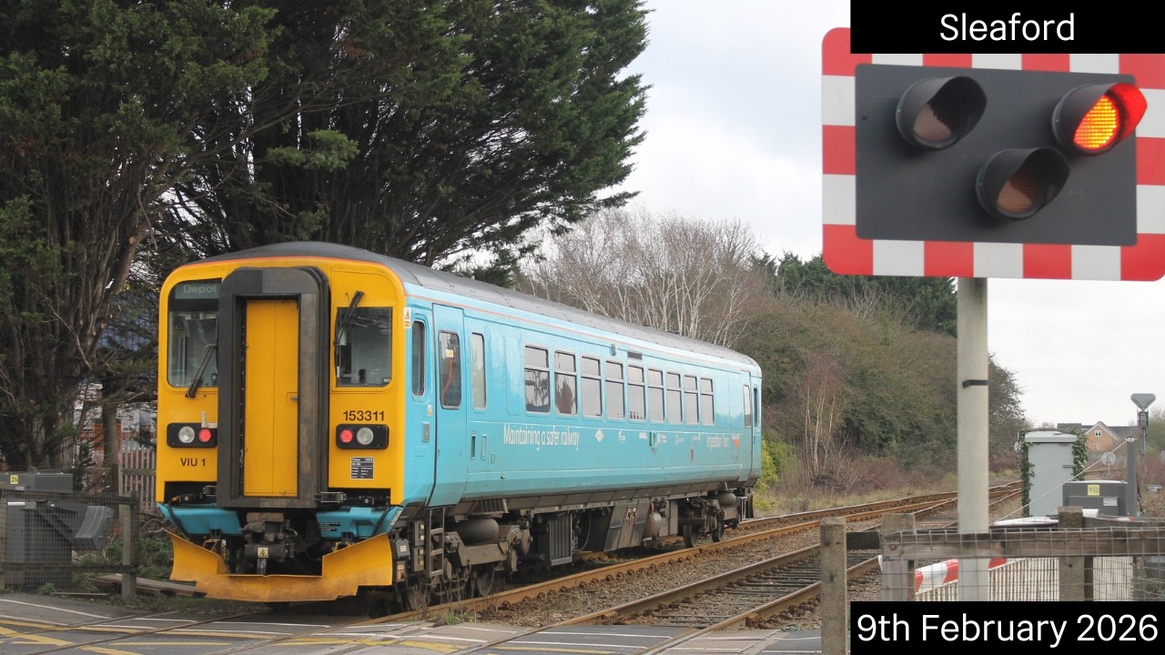 Разнообразные поезда в Слифорде (09.02.2026)