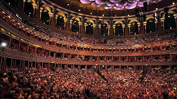 Shouting fire in a crowded theater