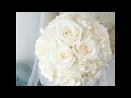 白バラのウェディングブーケで上品花嫁に♡