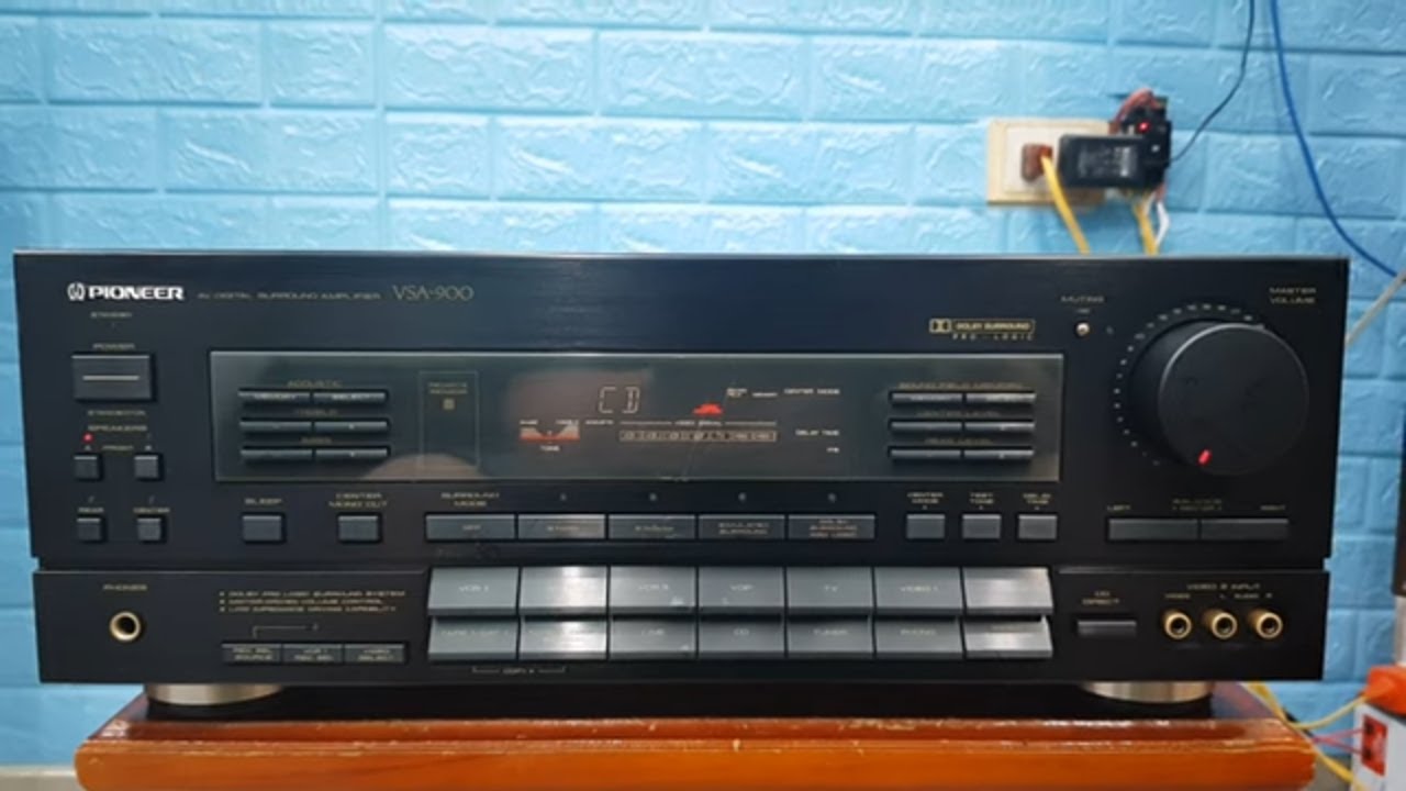 Pioneer VSA-900 ￥109,800(1988年発売)