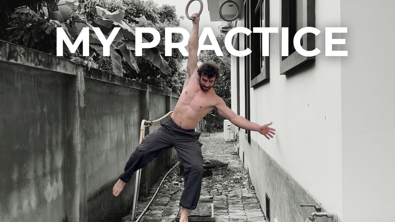 Удары ногами, танцы, драки, выгибание дуги и приземление.