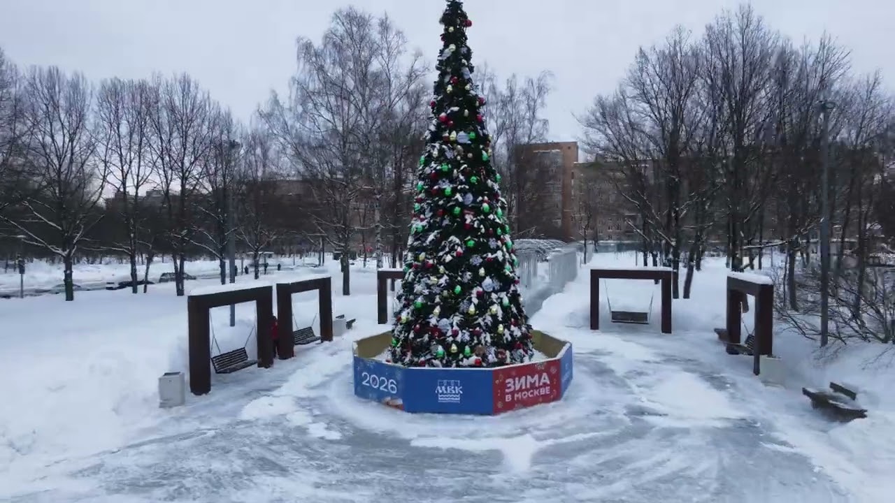 Площадь у театра 