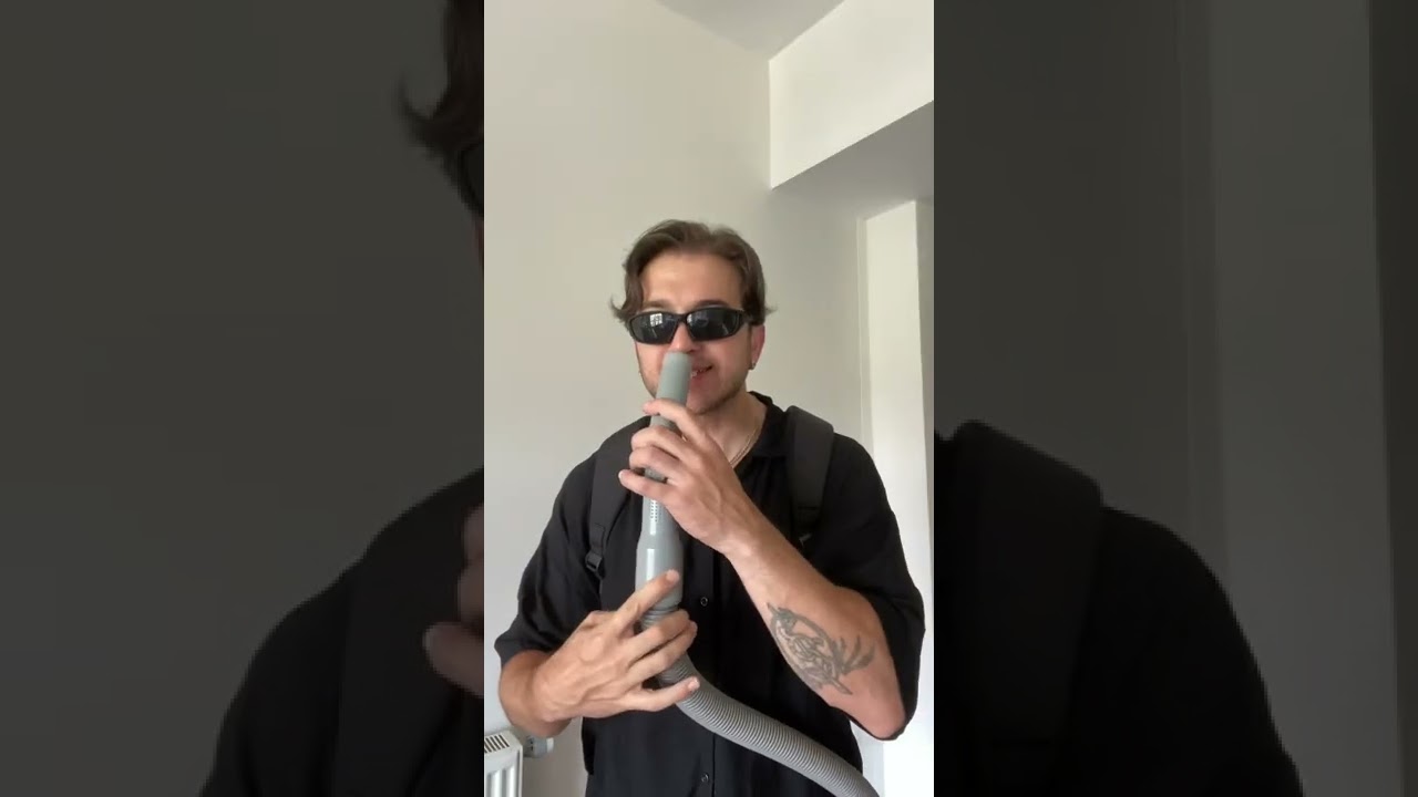 Elektronik sigara kullanan adam motivasyonu