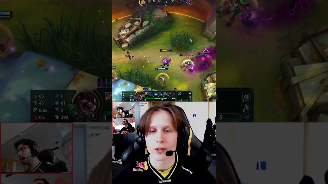 Not even close 😎 | LEC Plays Arena