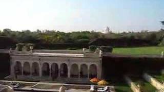 a view to the taj