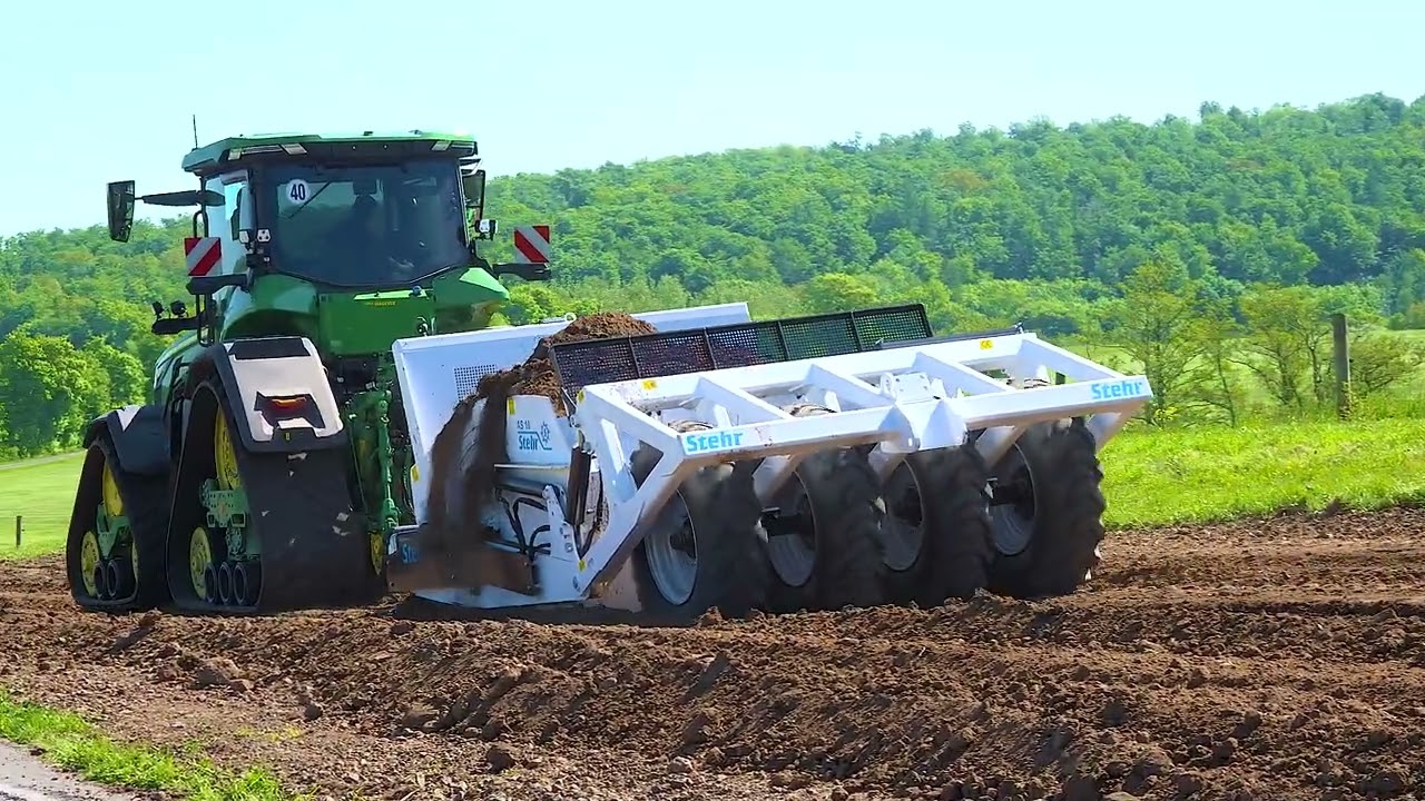 Leistungstest des John Deere 8RX  410 mit Stehr Schürfkübel AS 10