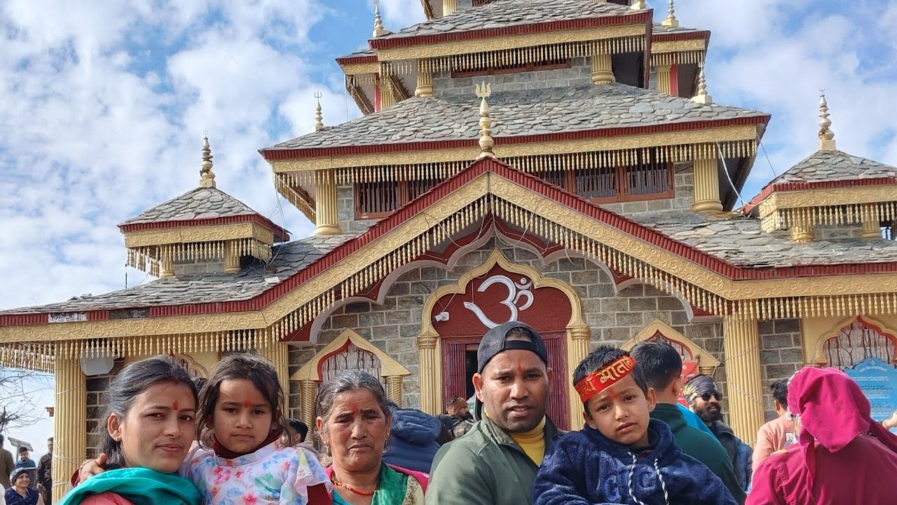 माता सुरकंडा देवी के मंदिर से लाइव
