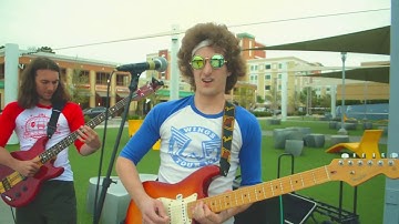 Raspberry Pie // Left Lane - Live from a bus stop!