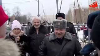 Вопрос к МВД РФ: «Полиция Москвы работает на застройщиков?»