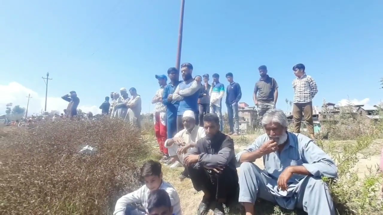 Minor drowns in Jhelum in north Kashmir's Sopore - YouTube