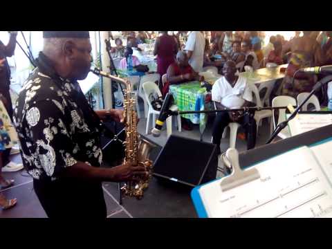 Aki Yaka   Gordon Henderson feat  Camille Hildevert Soprann'