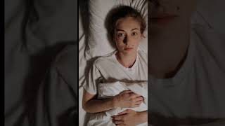 Você pega o celular e perde o sono por causa disso #dormirmelhor #insonia #mentecansada