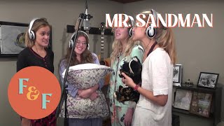 Miniatura de vídeo de "Mr. Sandman (Cover) by Foxes and Fossils"