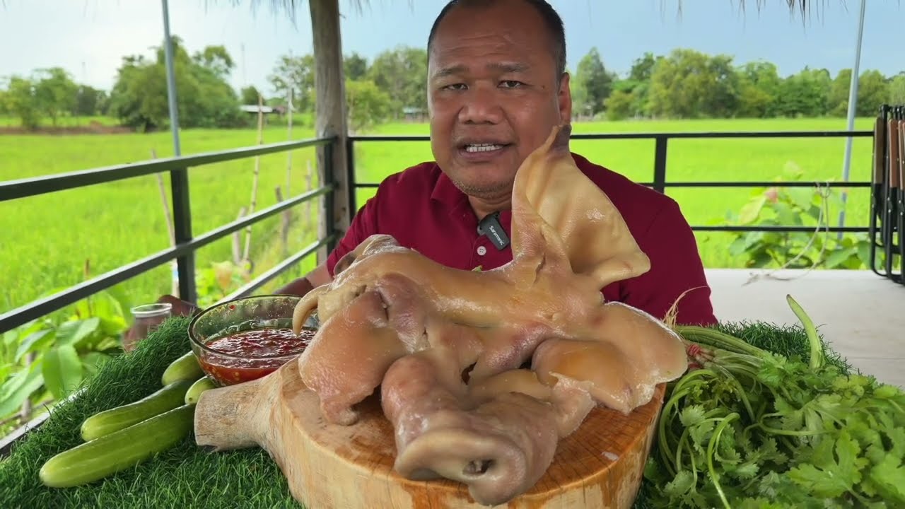 จัดเมนูดังให้ตัวเอง เมนูอยากดังมาเป็นหน้านึ่งเปื่อยๆจุ่มซีฟู้ด | อิแอบแซบ