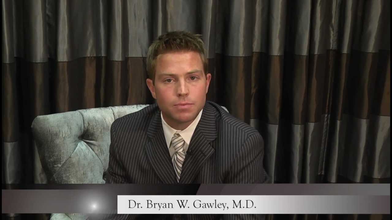 Plastic Surgeon vs Cosmetic Surgeon