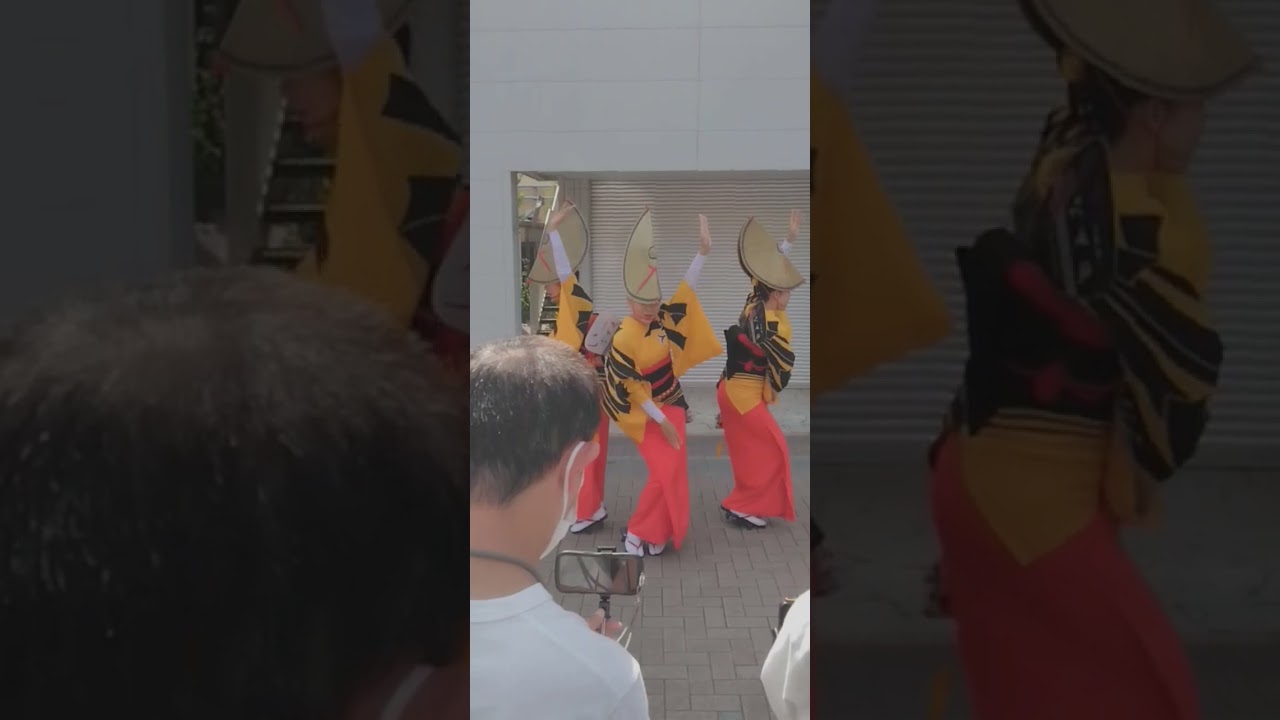 草加一番通り商店街　いなせ連演舞