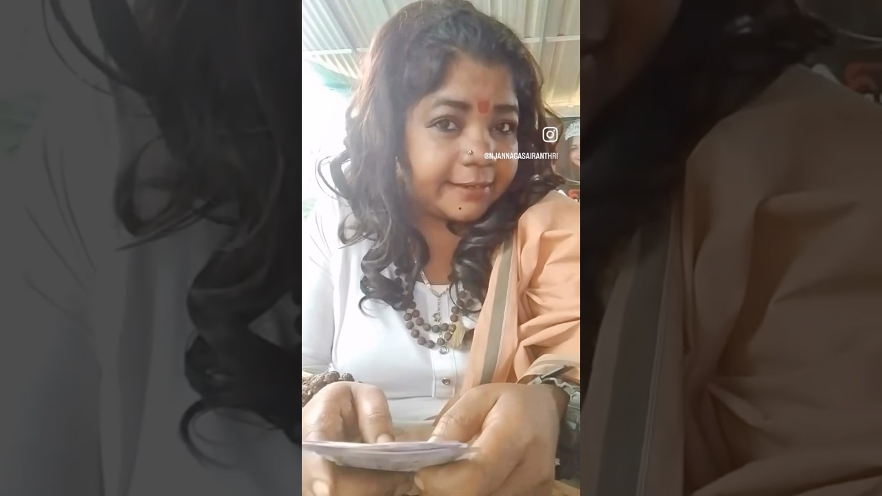 Naga chechi 😂😂