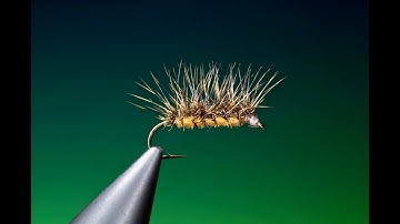 Tying a Crackleback variant with Barry Ord Clarke