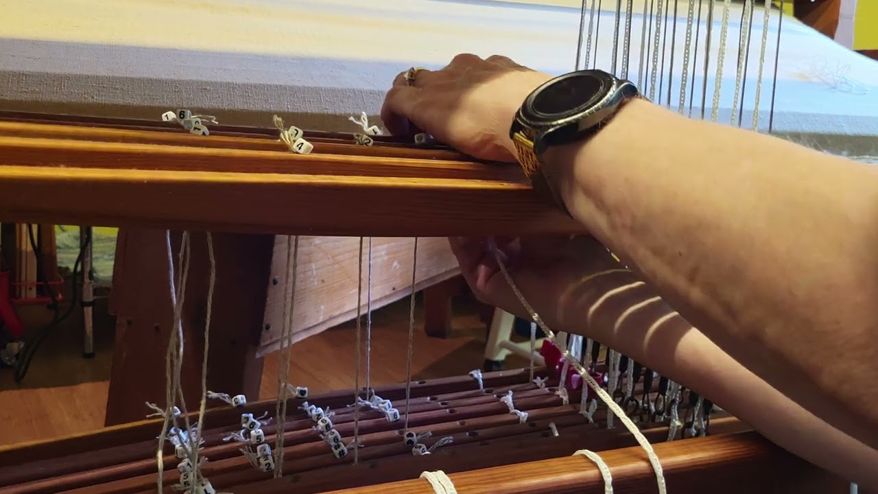Tying up a Countermarch Loom with Texsolv