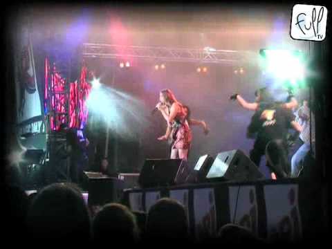 Agnes au NRJ in the Park 2009