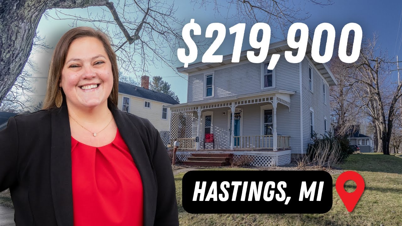 Your Hastings Home | Minutes from Downtown & Hastings High | $219,900