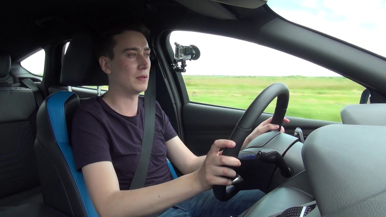 gadgets with small rotary blades Ford Focus RS - Motorpark - Cavaleria.ro