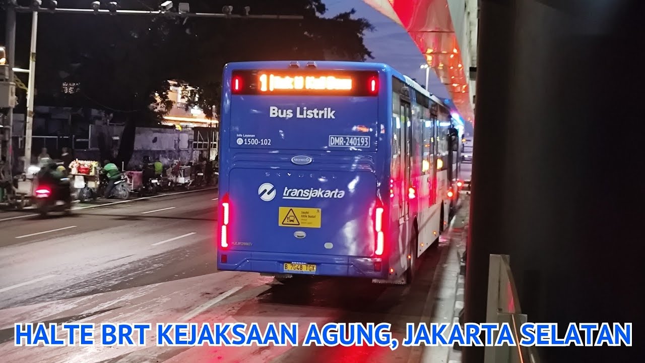 🔵Halte BRT Kejaksaan Agung, Jakarta Selatan (Part 2) - TransJakarta Bus Spotters #23 