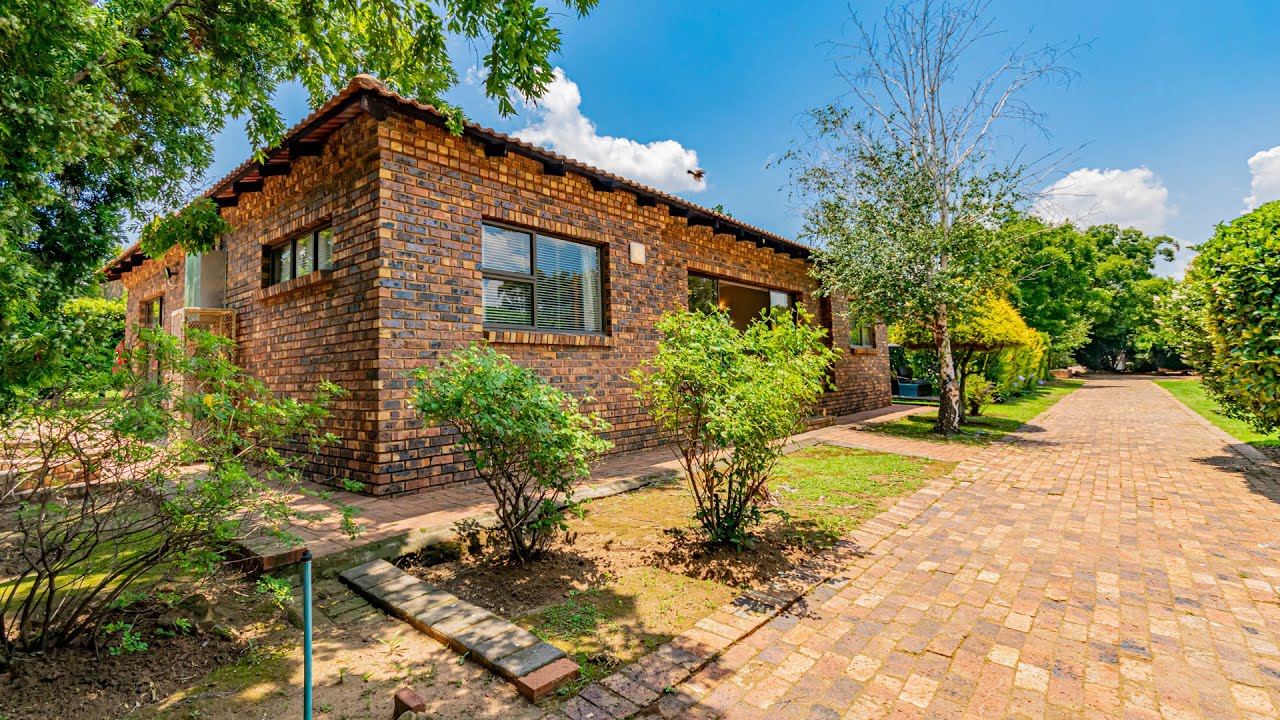 Port O Call, Vaal Marina. YouTube