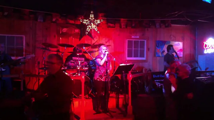 Linda Ronstadt Blue Bayou by Teresa Robbins