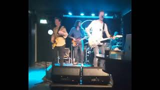 Watch Georgia Satellites Golden Light video