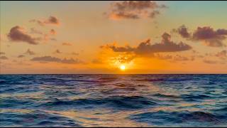 Golden Ocean Sunrise 🌅 4K Waves at Dawn 8 Hours Beach Sounds for Sleep