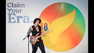 Download lagu 18th Shorty Awards: Jon Dretto
