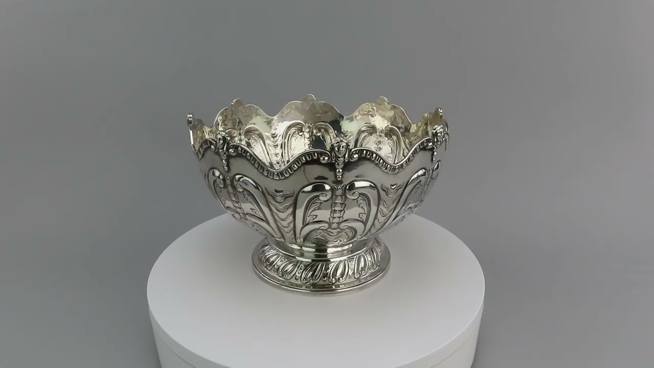 Superb 1778 English Sterling Silver Centerpiece Bowl Thomas Heming Masks Design 25026