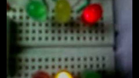 8051 Traffic  Light Controller.mp4