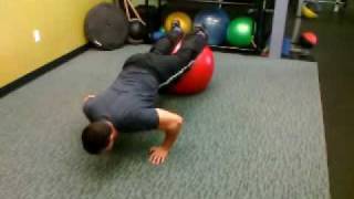 SB Knee Tuck Pushup.wmv