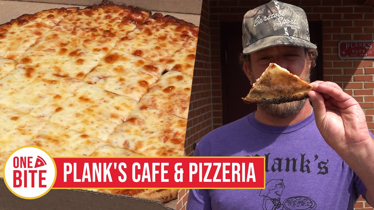 Barstool Pizza Review - Plank's Cafe & Pizzeria (Columbus, OH)